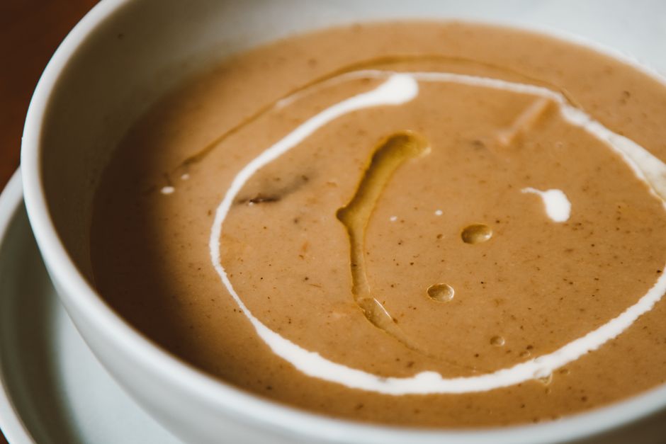 Creamy Sorrel Soup: A Spring Tradition in a Bowl